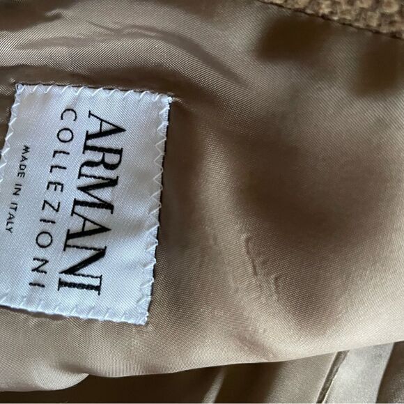 Armani Collezioni Beige Camel Hair 
Single Breasted Blazer Size 48/ XXL - Picture 3 of 7